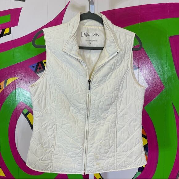 Relativity, Quilted Vest. Size Medium. Minor Stains, Could be washed out or dyed - Picture 1 of 7